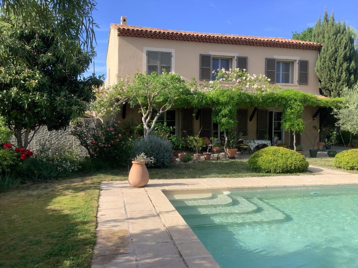 Le Mas Des Oliviers Martigues Exterior foto